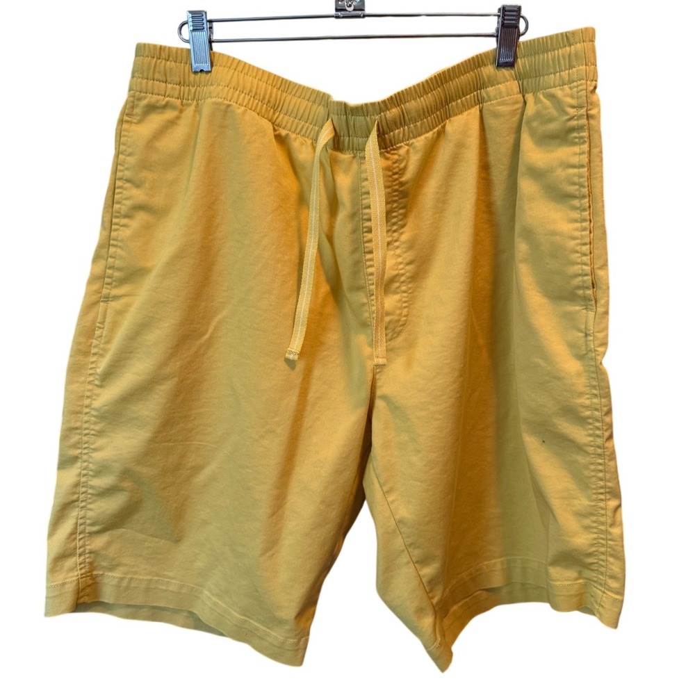 Uniqlo Mens XL Yellow Cotton Blend Drawstring Elastic Waist Casual Shorts